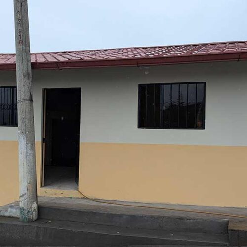 ALCALDÍA DE SALCEDO ENTREGA CASA COCINA A LA COMUNIDAD DE COMPAÑÍA CHICA