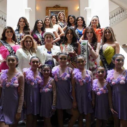 PRESENTACIÓN OFICIAL DE LA CORONA, CETRO, CINTA Y VESTIDO QUE LUCIRÁ LA NUEVA REINA DE AMBATO 2026