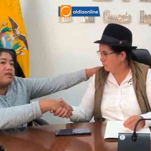 SEGURO CONTRATADO POR LA PREFECTURA, HIZO ENTREGA DE 40 MIL DÓLARES A FAMILIA QUE FUE OBJETO DE FATAL  ACCIDENTE