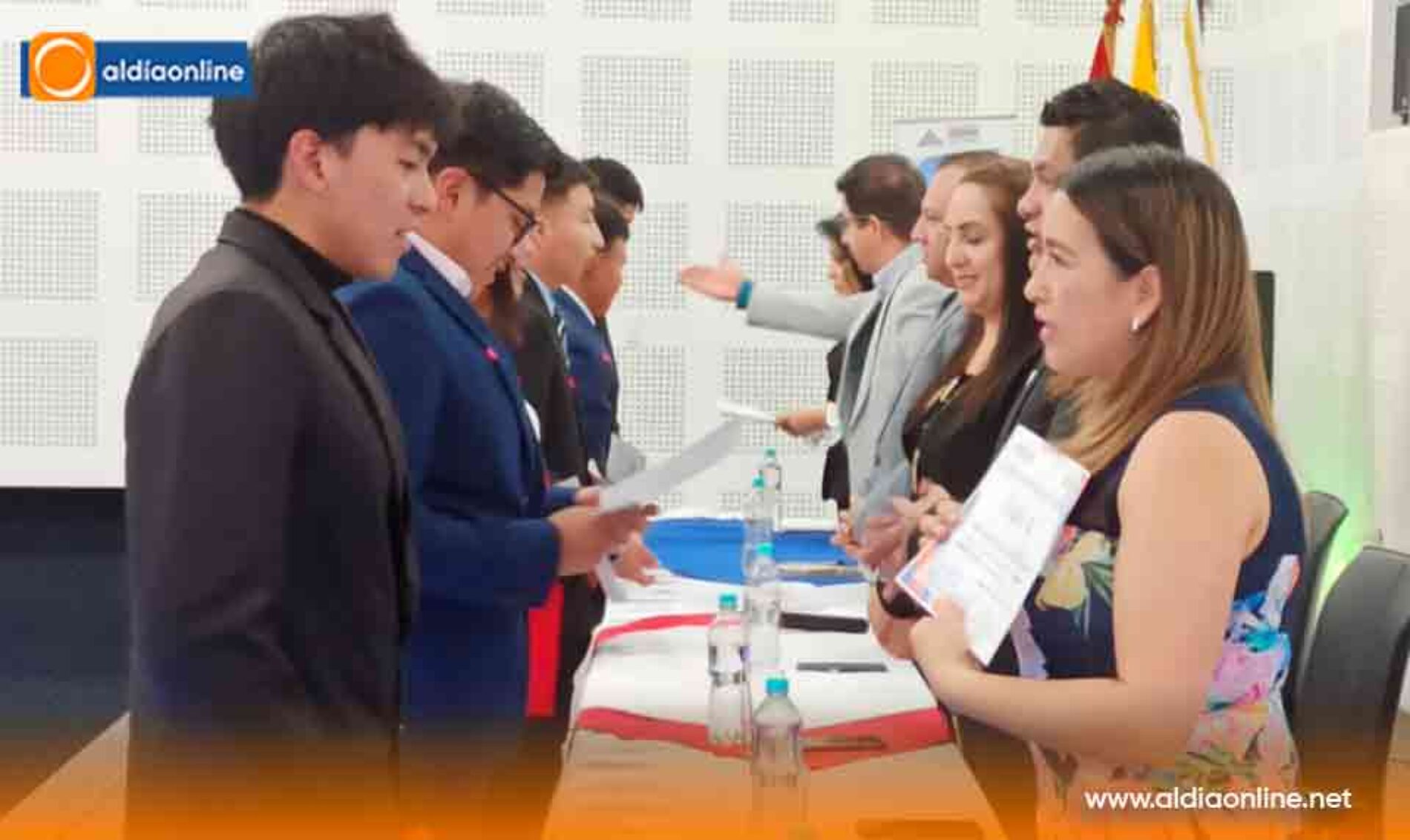 INSTITUTO SUPERIOR UNIVERSITARIO COTOPAXI CERTIFICA A 231 ESTUDIANTES EN INGLÉS NIVEL A2