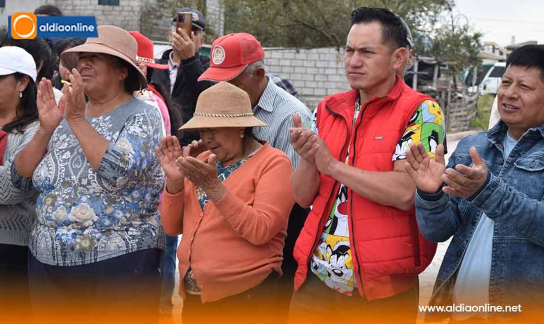 ALCALDÍA DE SALCEDO INAUGURA LA VÍA NÚMERO 40 EN EL BARRIO CHIPOALÓ