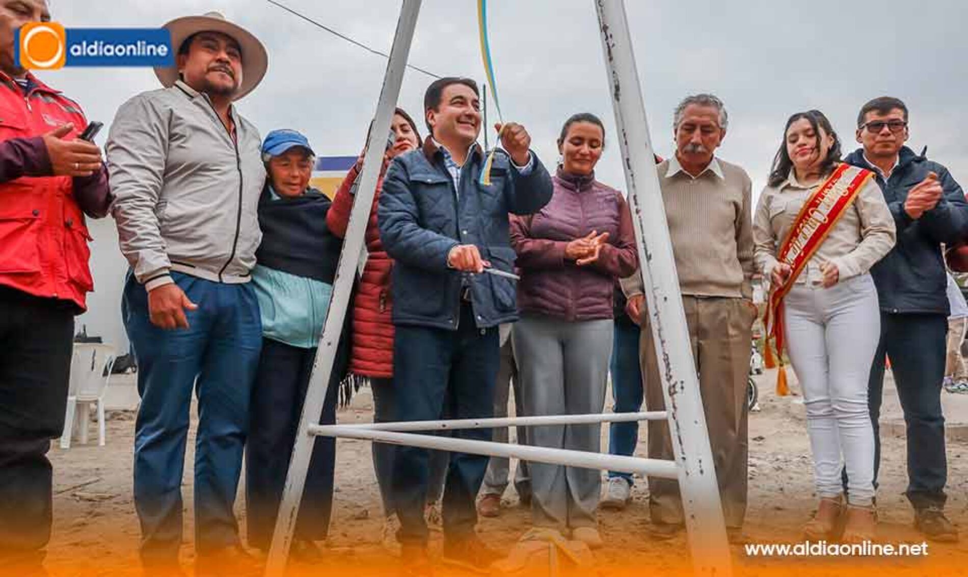 MÁS DE 3 MIL VECINOS SE BENEFICIAN CON OBRAS DE ADOQUINADO EN LA PARROQUIA ONCE DE NOVIEMBRE