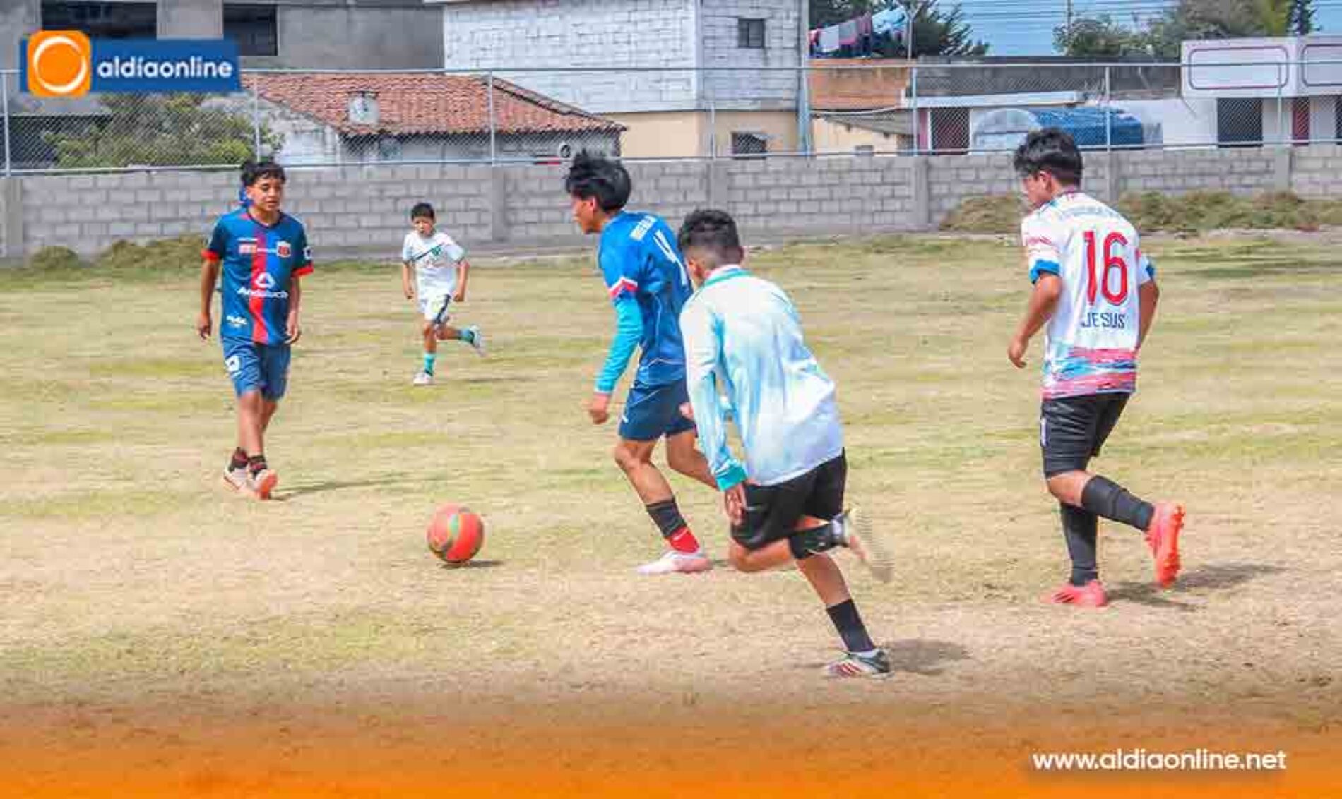 ESTADIO DE TANDALIVÍ MEJORA SU INFRAESTRUCTURA