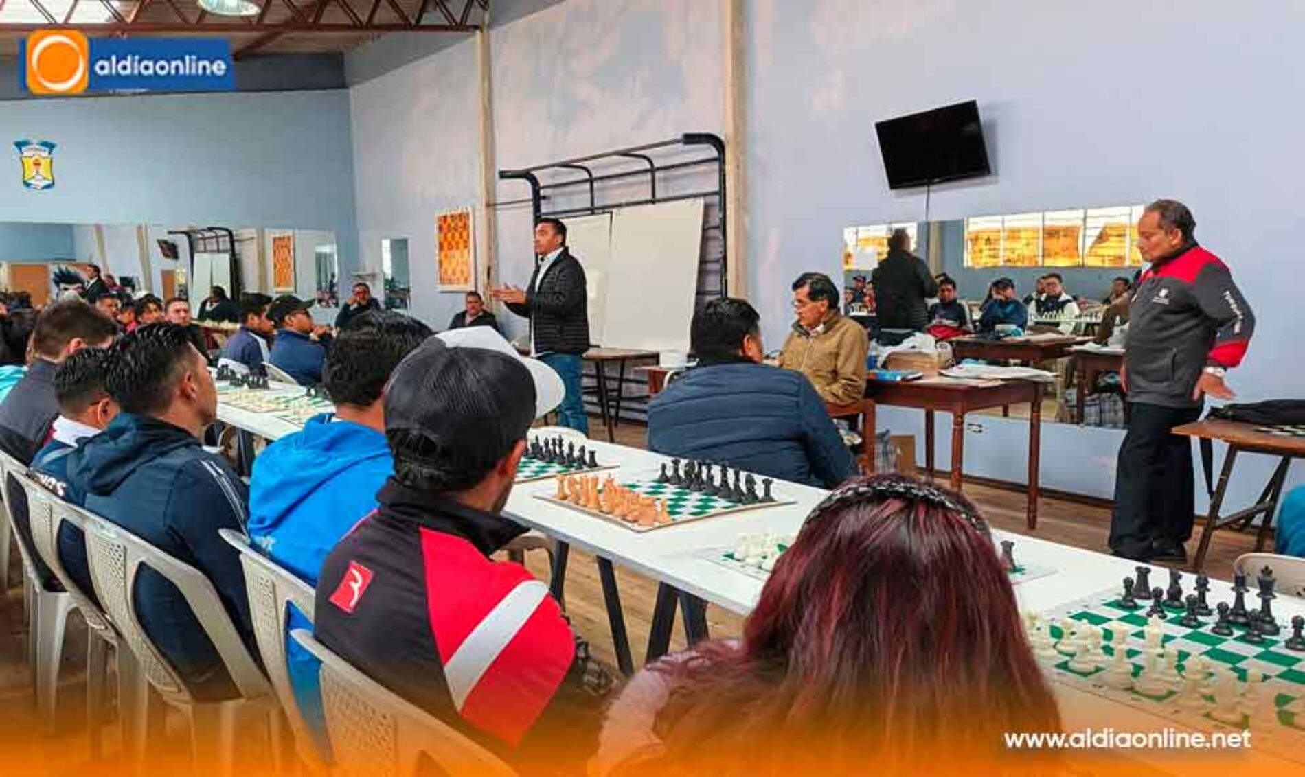 MÁS DE 60 DOCENTES DE COTOPAXI SE CAPACITAN EN AJEDREZ PARA FORTALECER LA EDUCACIÓN EN LAS AULAS