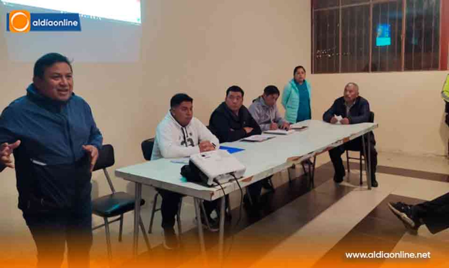 BARRIO YUGSILOMA CONOCE LOS PROYECTOS “LATA EN LÍNEA” Y “CER” MEDIANTE CAPACITACIÓN DE TÉCNICOS DE LA MUNICIPALIDAD DE LATACUNGA