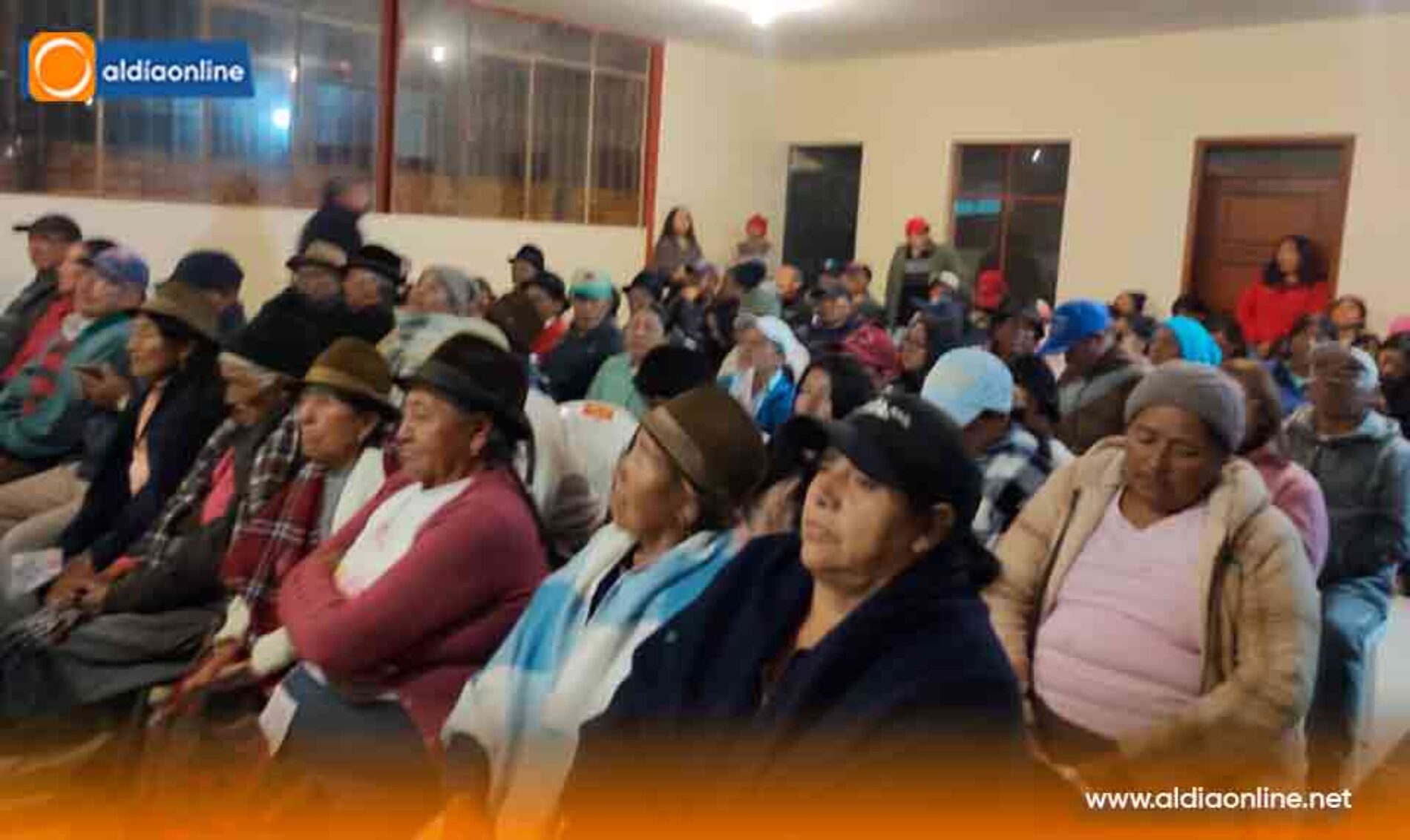 BARRIO YUGSILOMA CONOCE LOS PROYECTOS “LATA EN LÍNEA” Y “CER” MEDIANTE CAPACITACIÓN DE TÉCNICOS DE LA MUNICIPALIDAD DE LATACUNGA