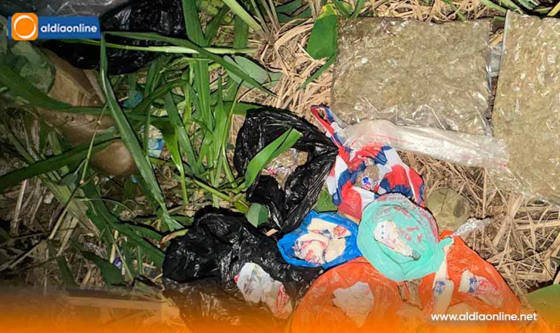 EJÉRCITO ECUATORIANO DESMANTELA CENTRO DE ACOPIO DE DROGA EN LA MANÁ