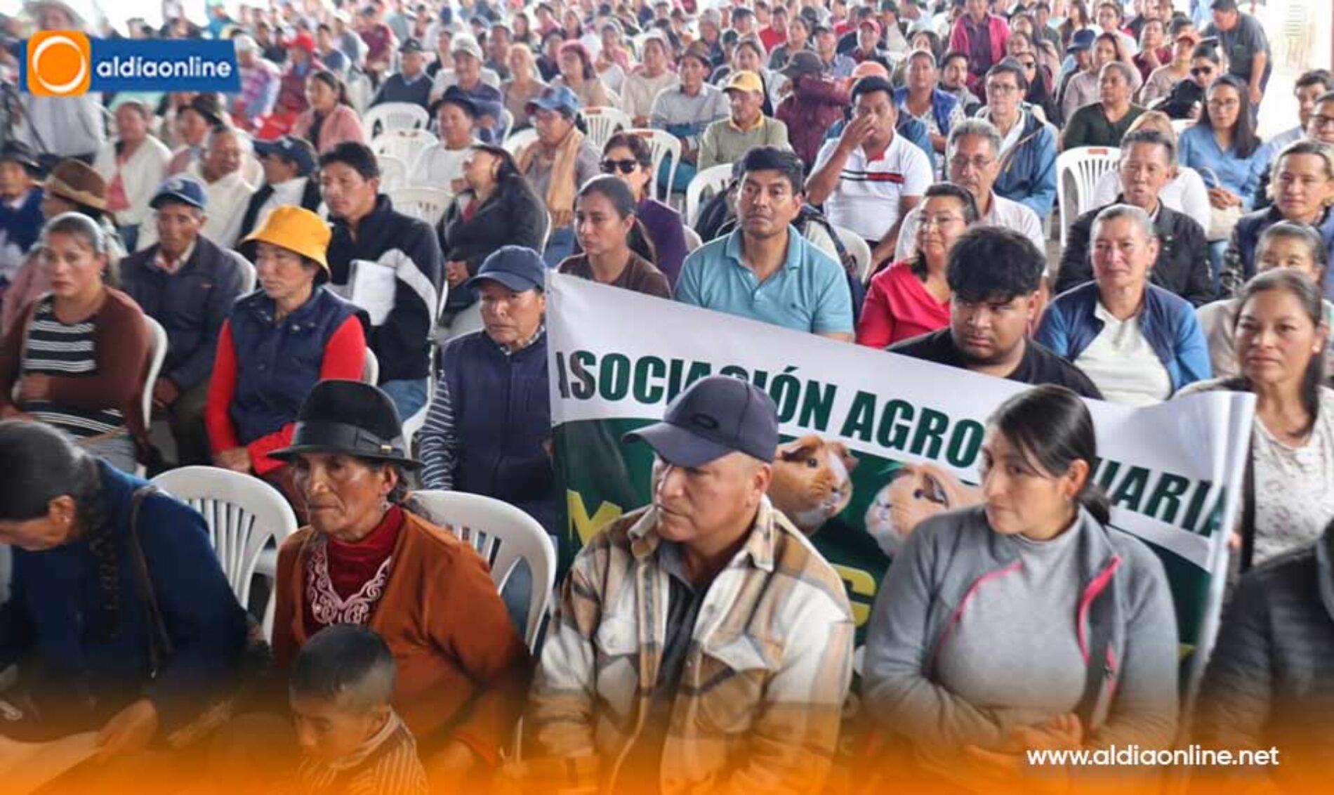 MÁS DE 550 PRODUCTORES DE COTOPAXI FORTALECEN SU DESARROLLO CON ENTREGA DE TÍTULOS, MAQUINARIA Y KITS AGRÍCOLAS