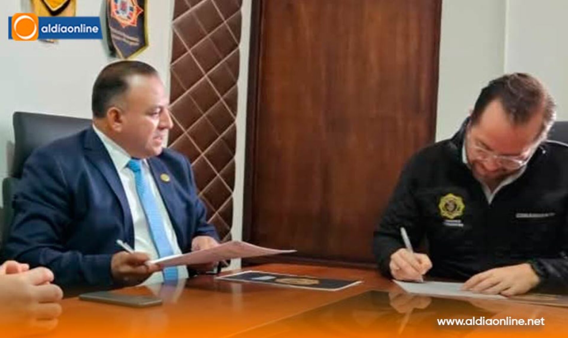 INSTITUTO COTOPAXI FIRMA CONVENIO EN CUENCA PARA PROFESIONALIZAR A LA GUARDIA CIUDADANA