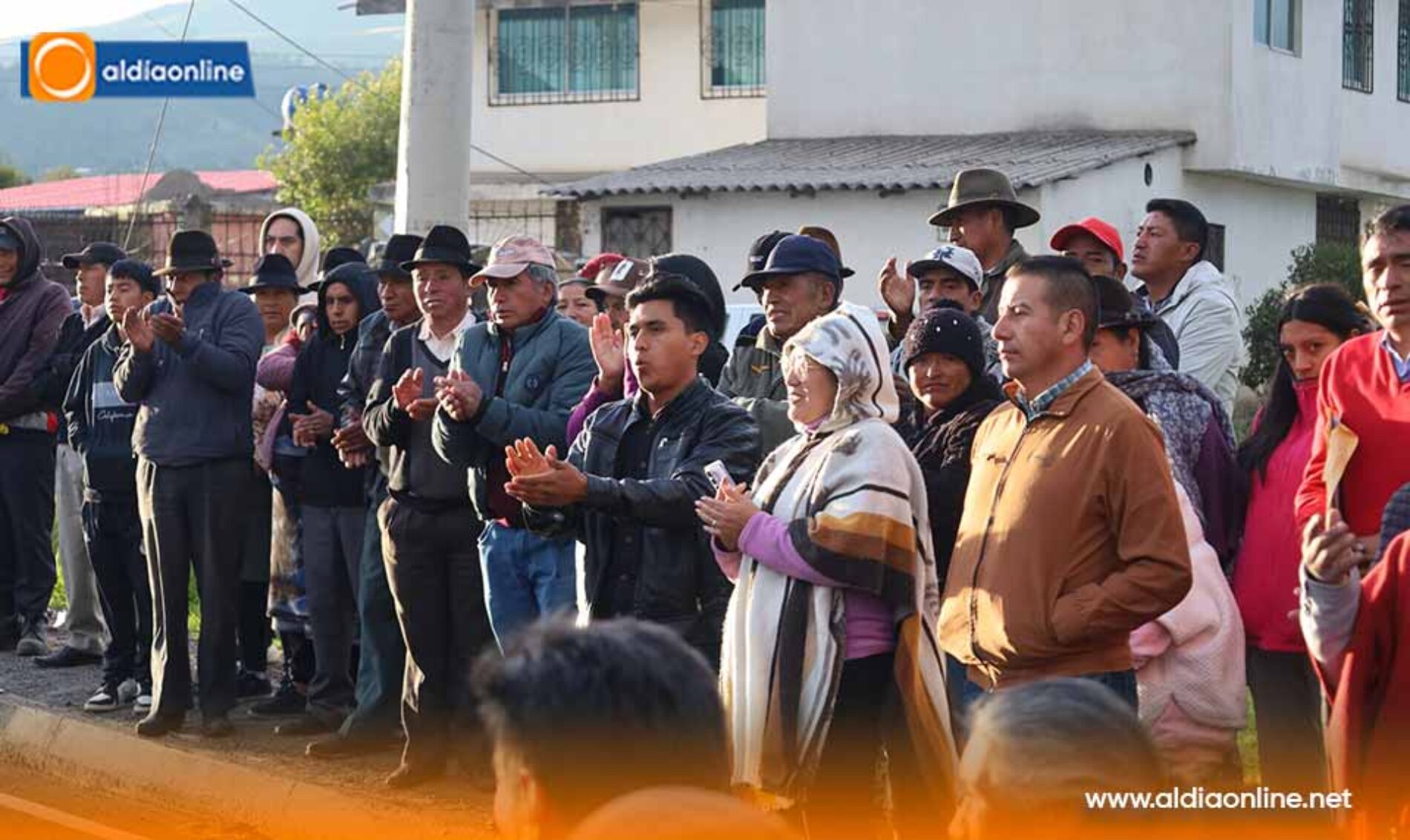 TOACASO RECIBIÓ OTRA VÍA ASFALTADA PARA EL DESARROLLO DE SUS COMUNIDADES