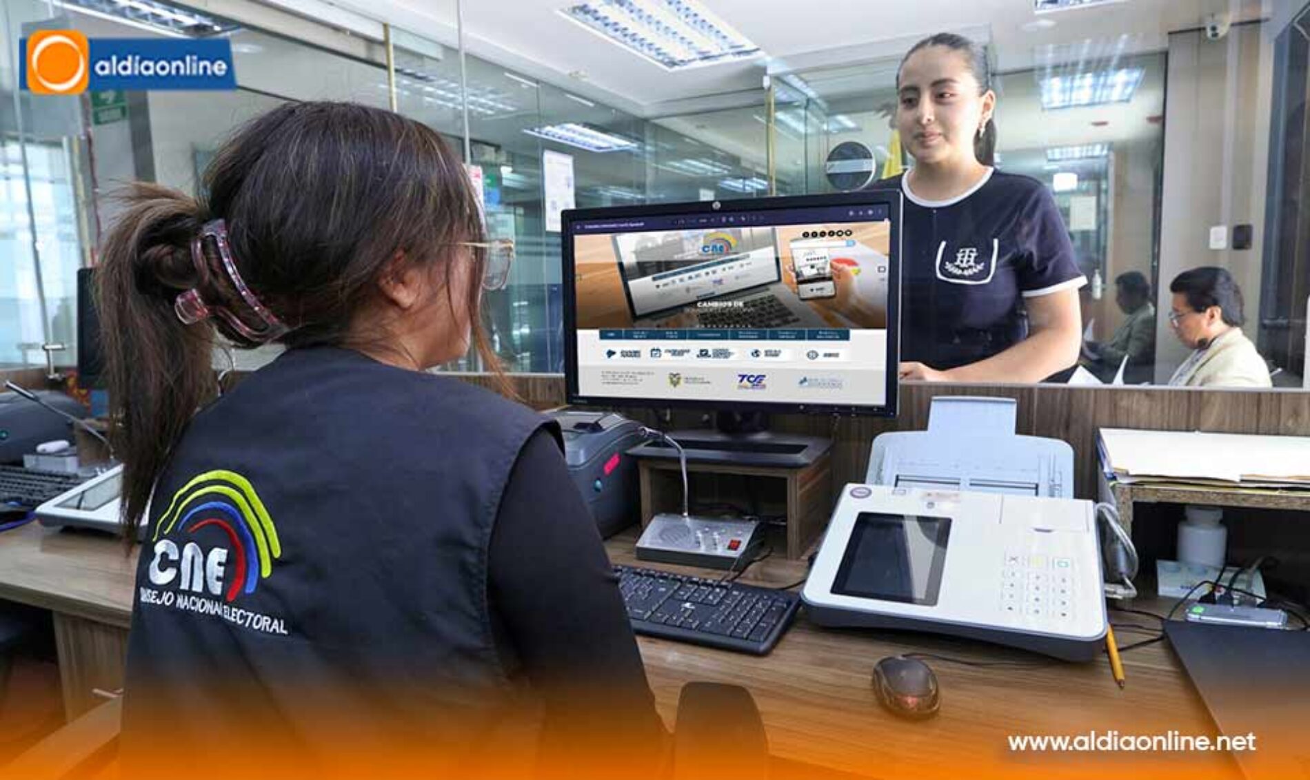 CNE EXIMIRÁ DE MULTAS A MUJERES DESDE EL SEXTO MES DE EMBARAZO Y DURANTE EL PRIMER AÑO DE LACTANCIA