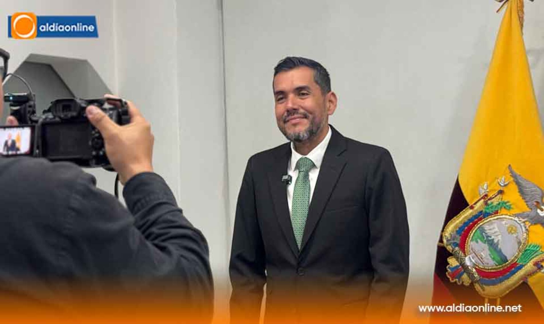 ALCALDE DE LA MANÁ COORDINAN CONTINUIDAD DE SERVICIOS BÁSICOS DURANTE EL TOQUE DE QUEDA