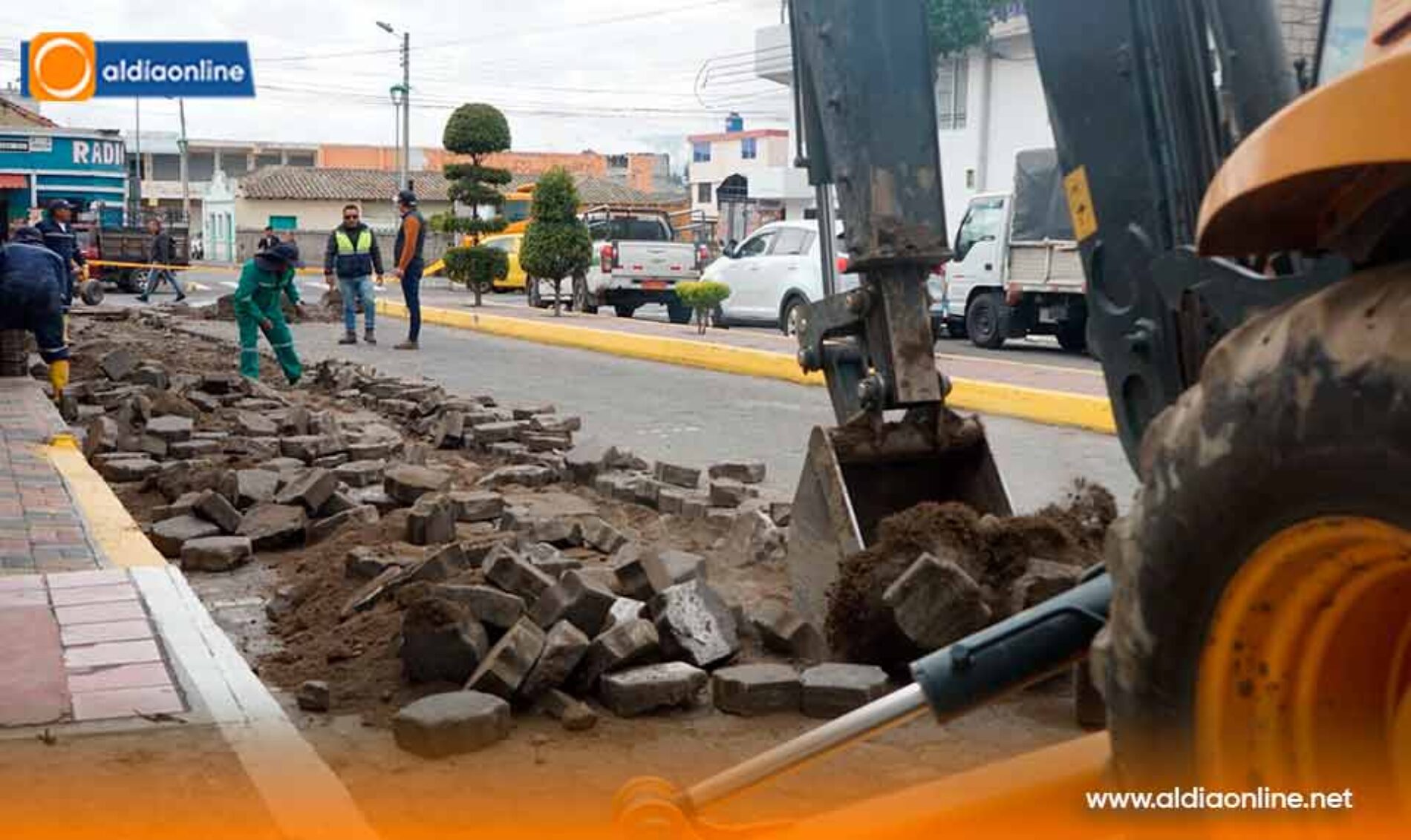 SAQUISILÍ FORTALECE SU RED DE AGUA POTABLE CON SOLUCIONES DEFINITIVAS EN LA CALLE LUIS FELIPE BORJA