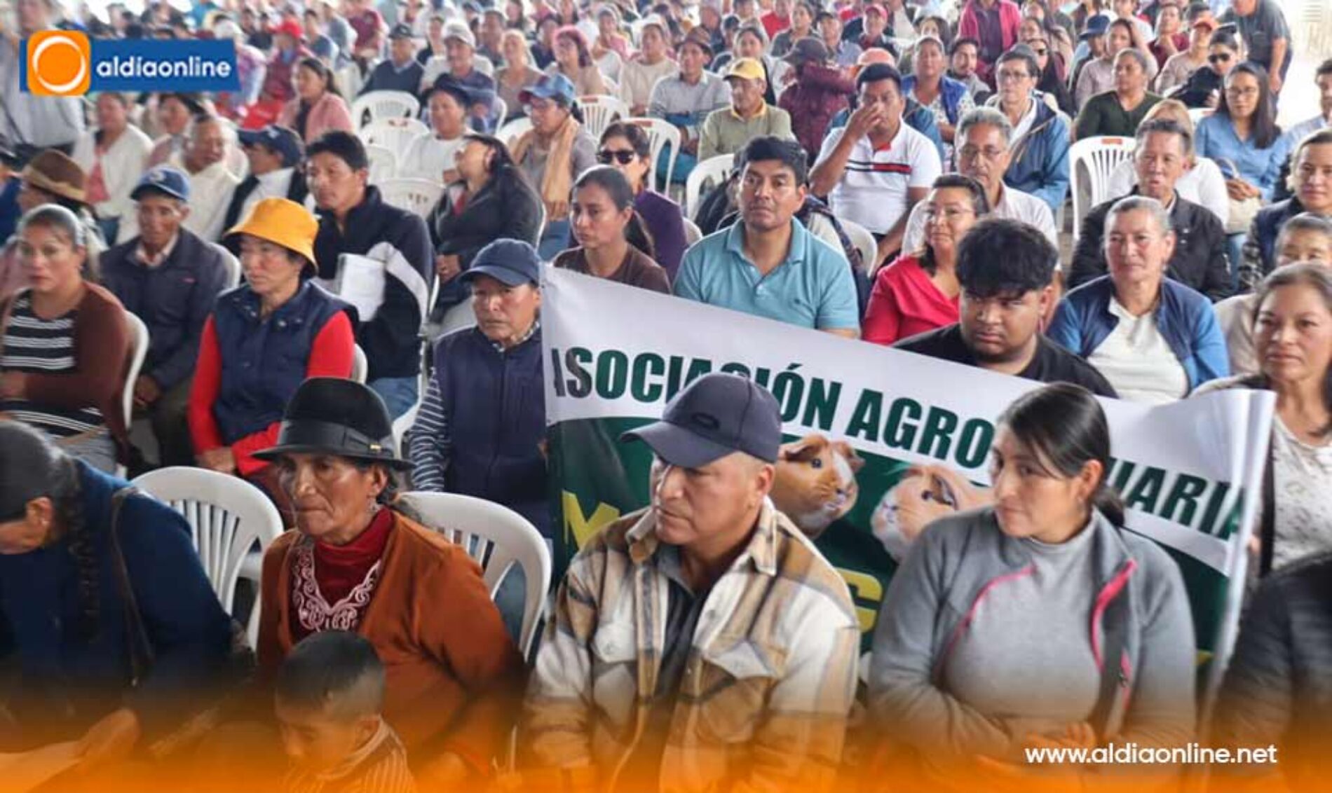 MÁS DE 550 PRODUCTORES DE COTOPAXI FORTALECEN SU DESARROLLO CON ENTREGA DE TÍTULOS, MAQUINARIA Y KITS AGRÍCOLAS