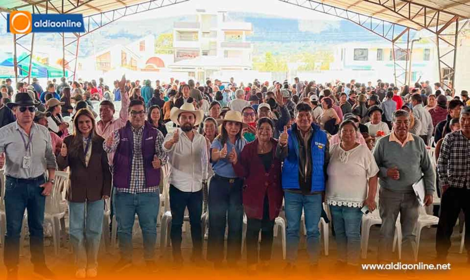 MÁS DE 550 PRODUCTORES DE COTOPAXI FORTALECEN SU DESARROLLO CON ENTREGA DE TÍTULOS, MAQUINARIA Y KITS AGRÍCOLAS