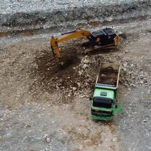 ALCALDE DE LA MANÁ SUPERVISA OBRAS DE DRAGADO Y PROTECCIÓN EN EL RÍO SAN PABLO ANTE TEMPORADA INVERNAL
