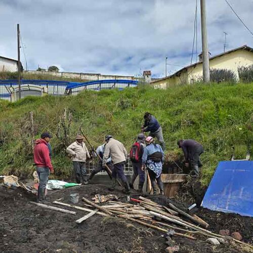 GAD MUNICIPAL DE SALCEDO FORTALECE SISTEMA DE AGUA POTABLE EN LA COMUNIDAD DE ATOCHA