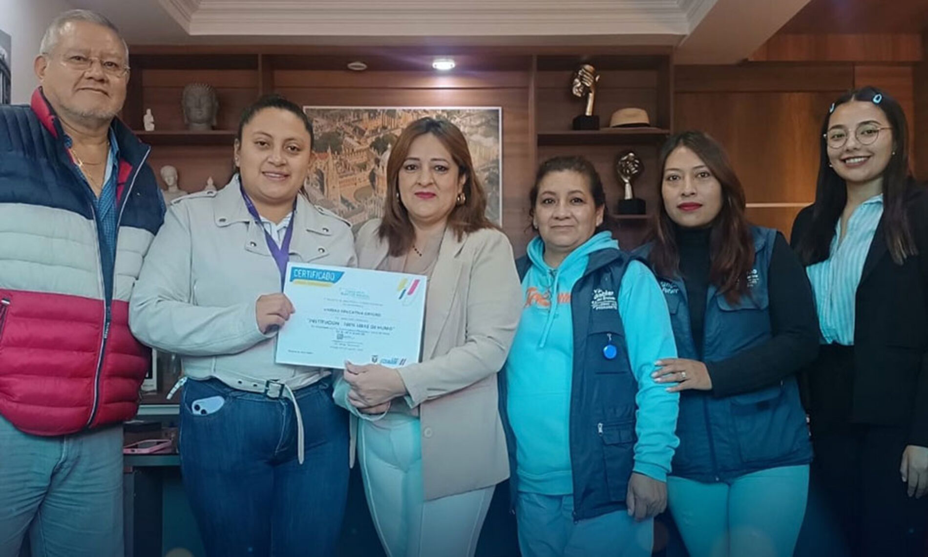 UNIDAD EDUCATIVA OXFORD IMPULSA CAMPAÑA PARA CONVERTIRSE EN INSTITUCIÓN 100% LIBRE DE HUMO EN SALCEDO