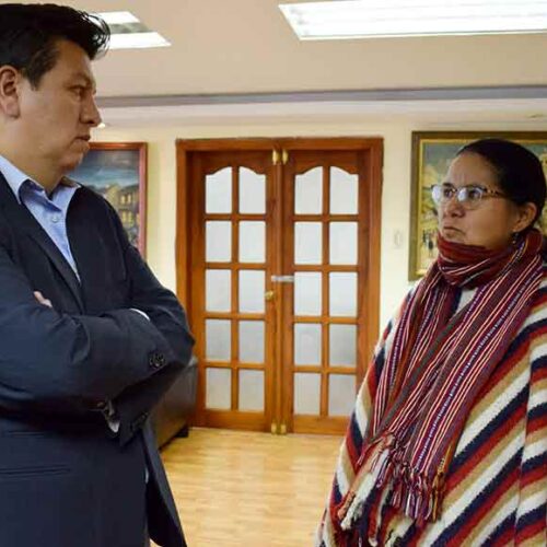 PREFECTURA DE COTOPAXI Y MUNICIPIO DE SALCEDO ARTICULAN ACCIONES PARA FORTALECER EL BARRIO RUMIPAMBA DE LAS ROSAS