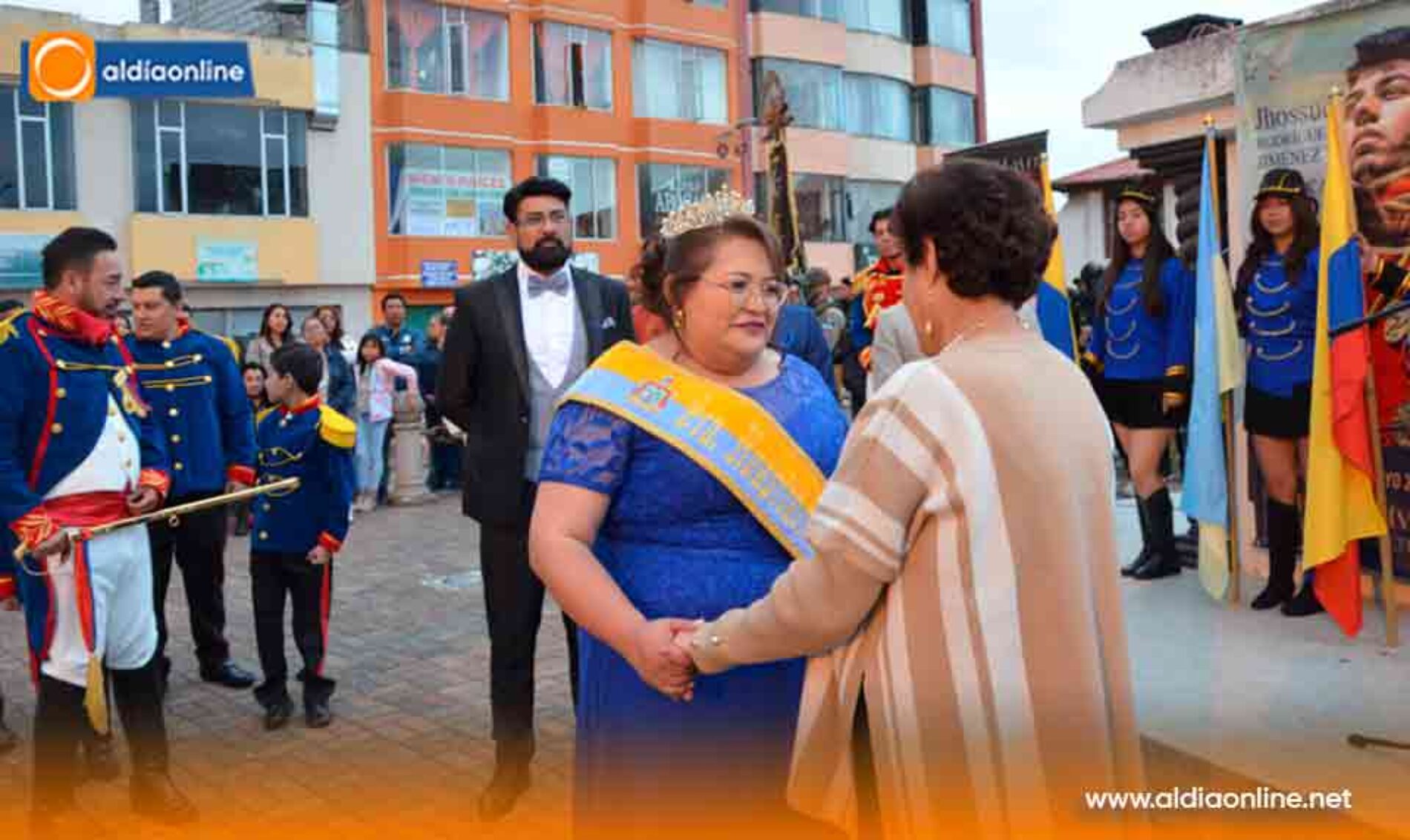 EMOTIVA ENTREGA DEL SABLE AL NUEVO MARISCAL EN LA CALLE DOS DE MAYO DIEGO SÁNCHEZ GRANDES (Videos)