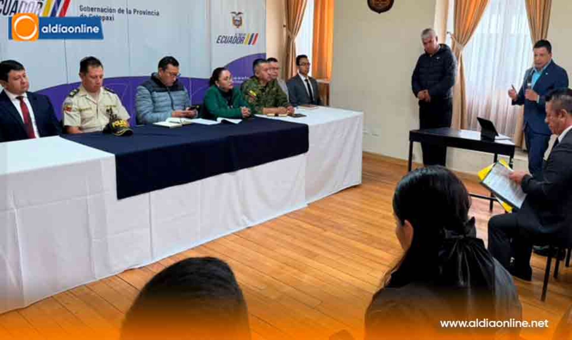 DIRIGENCIA DE TAXISMO EXIGEN CUMPLIR PUNTOS EN FAVOR DE BRINDAR SEGURIDAD A SUS ASOCIADOS (Video)