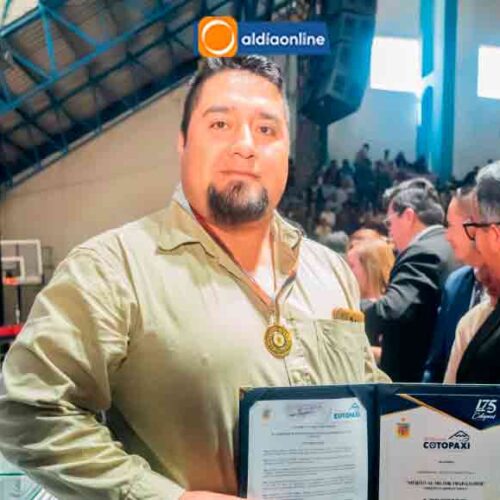 COTOPAXI CELEBRA SUS 175 AÑOS CON HISTÓRICO RECONOCIMIENTO A QUIENES CONSTRUYEN SU PROGRESO
