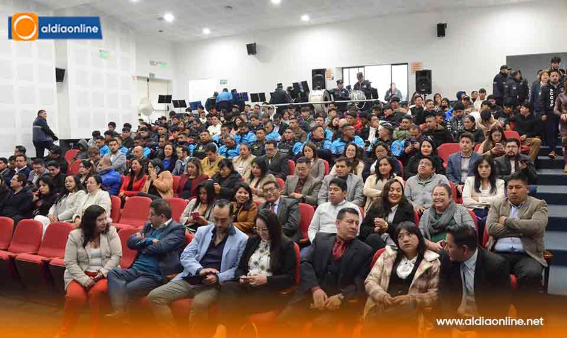 LATACUNGA, PIONERA EN FORMACIÓN ACADÉMICA PARA AGENTES DE CONTROL CON CARRERA GRATUITA DE TERCER NIVEL.(VIDEO)