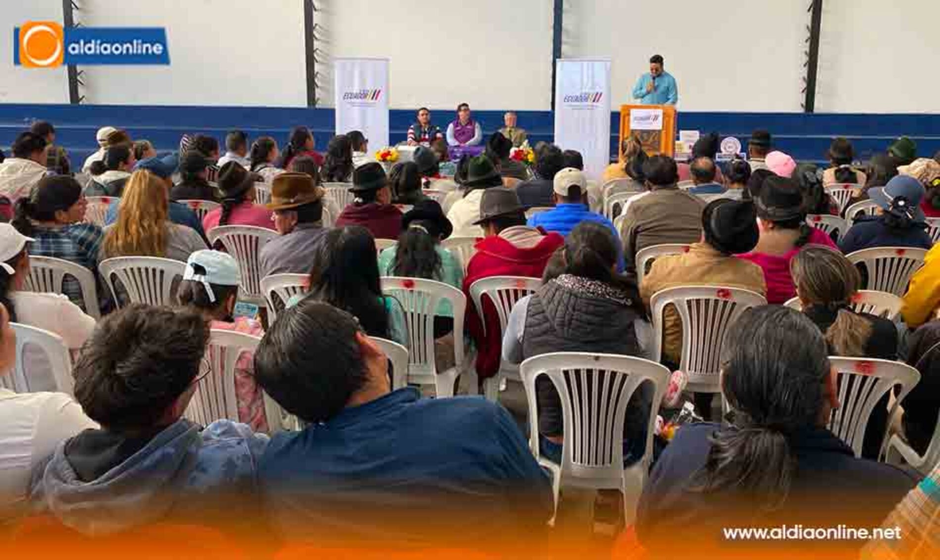 MAGP COTOPAXI ENTREGÓ TÍTULOS DE PROPIEDAD Y CARNETS AFC A PRODUCTORES DE LA PROVINCIA
