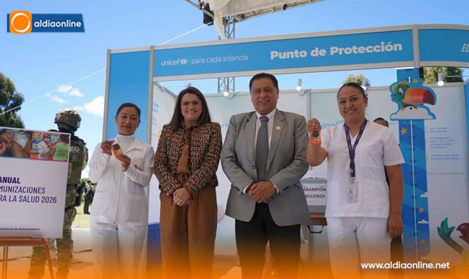 DANIEL NOBOA ENTREGA  UNA FLOTA DE 40 VEHÍCULOS REFRIGERADOS PARA DISTRIBUCIÓN DE VACUNAS Y EL LANZAMIENTO DEL MANUAL DE INMUNIZACIONES 2026