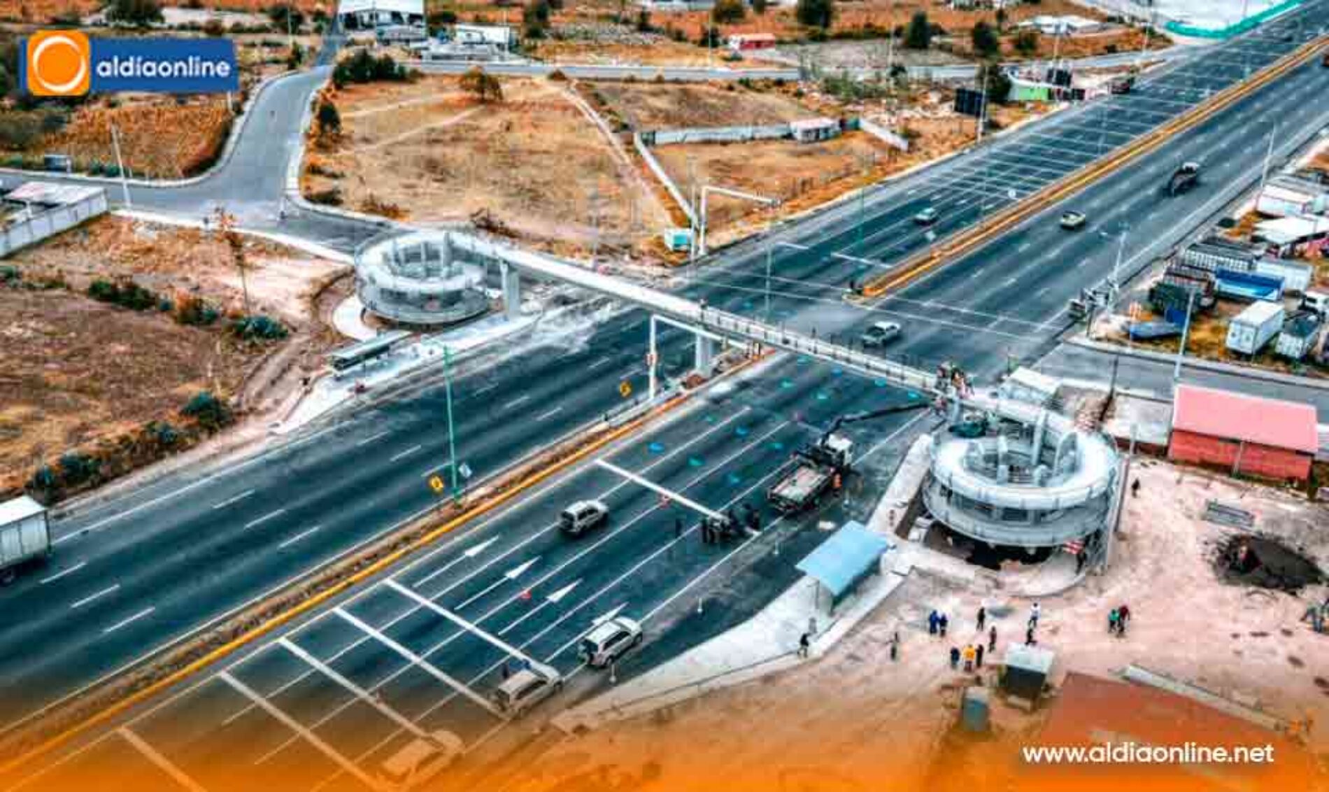 PASO PEATONAL ELEVADO “EL CHAN” ALCANZA 85% DE AVANCE Y BUSCA REDUCIR ACCIDENTES EN LA E35