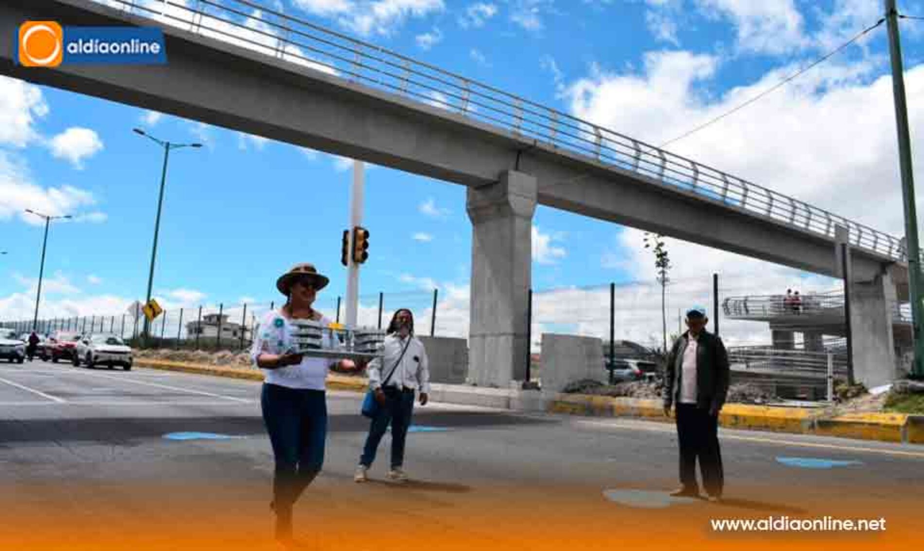 LA UNIÓN COMUNITARIA VENCIÓ Y BARRIO  EL CHAN INAUGURA PUENTE PEATONAL SOBRE LA E35