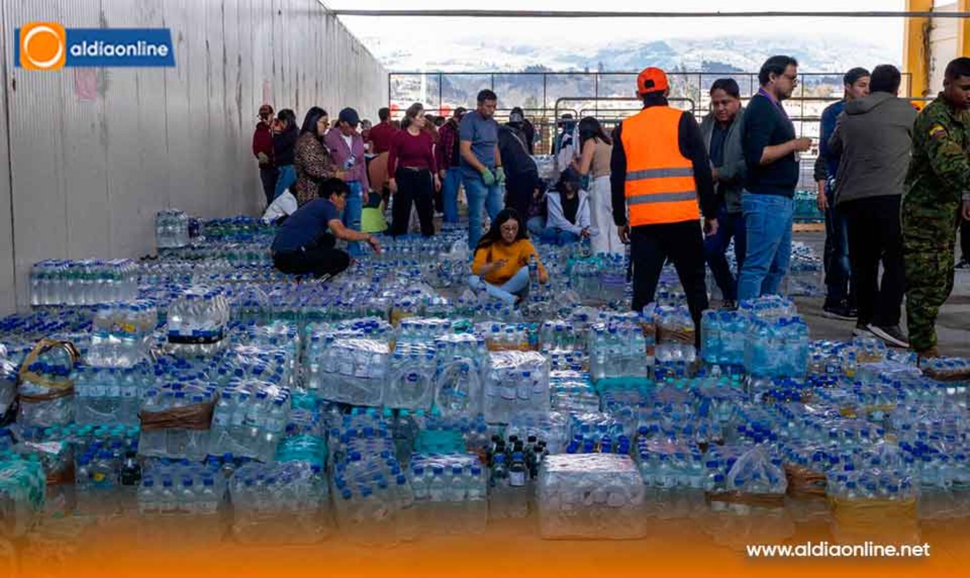 COTOPAXI RECIBE PRIMER CARGAMENTO DE AYUDA HUMANITARIA CON DESTINO A VENEZUELA