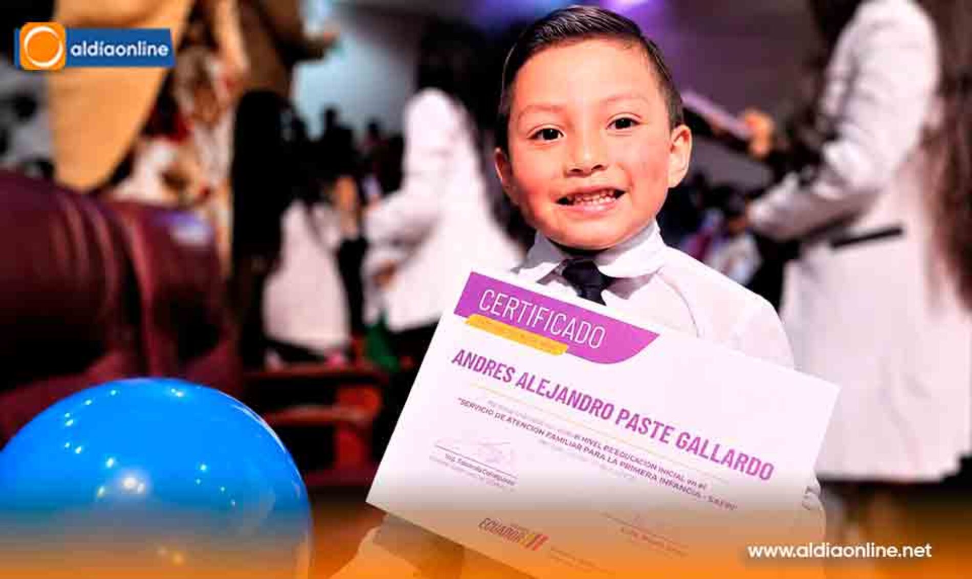 EDUCACIÓN INICIAL SE FORTALECE EN LA ZONA 3 1.985 NIÑAS Y NIÑOS DE SAFPI CULMINAN SU FORMACIÓN