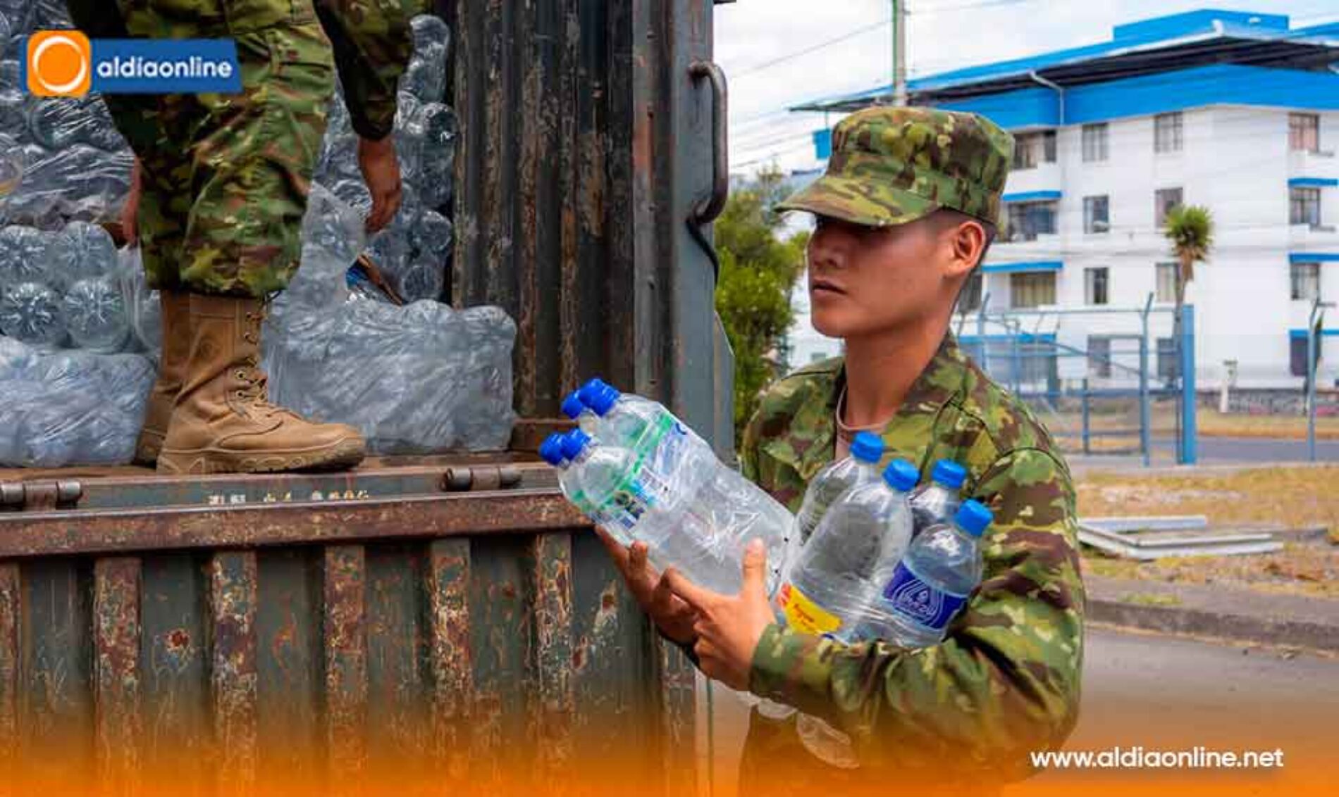 COTOPAXI RECIBE PRIMER CARGAMENTO DE AYUDA HUMANITARIA CON DESTINO A VENEZUELA