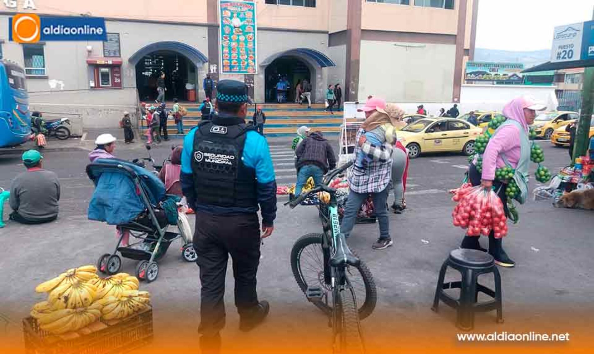 ASAMBLEÍSTA ANDRÉS CASTILLO DESTACA MODELO DE SEGURIDAD DE LATACUNGA Y FELICITA GESTIÓN MUNICIPAL