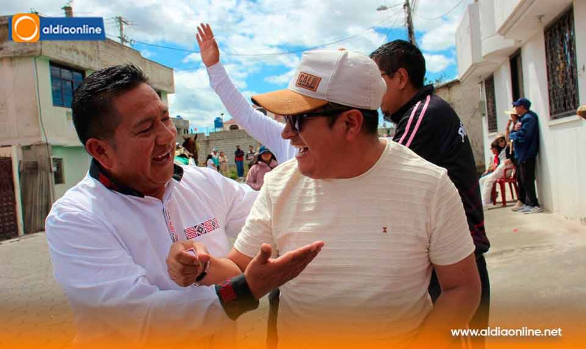 GEOVANNY CÓNDOR PARTICIPA EN LAS FESTIVIDADES DE SAN PEDRITO JUNTO A MORADORES DEL BARRIO MONJAS