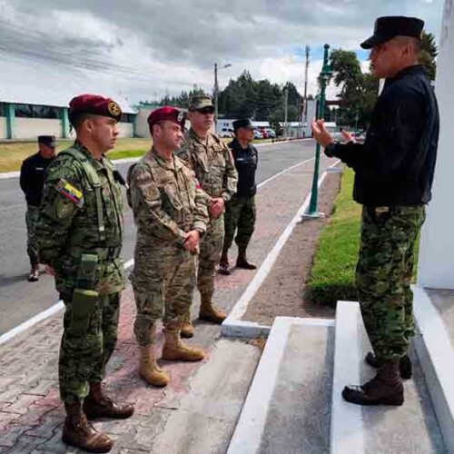 EJERCITO DE ECUADOR Y  CHILE FORTALCEN CAPACIDADES EN FUERZAS ESPECIALES