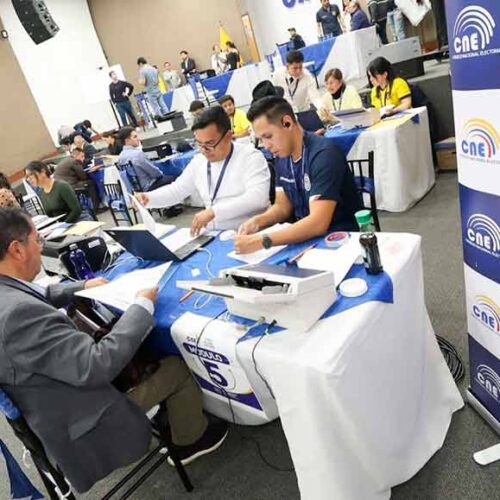 CNE RECIBIÓ 309 POSTULACIONES DE CANDIDATURAS AL CPCCS 2027