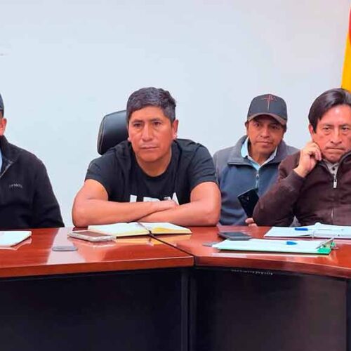 PREFECTURA IMPULSA PROYECTOS DE RIEGO PARA FORTALECER LA PRODUCCIÓN AGRÍCOLA EN COTOPAXI