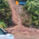 DESLAVE BLOQUEA POR COMPLETO LA VÍA BAÑOS–PUYO Y GENERA ALERTA EN RÍO VERDE