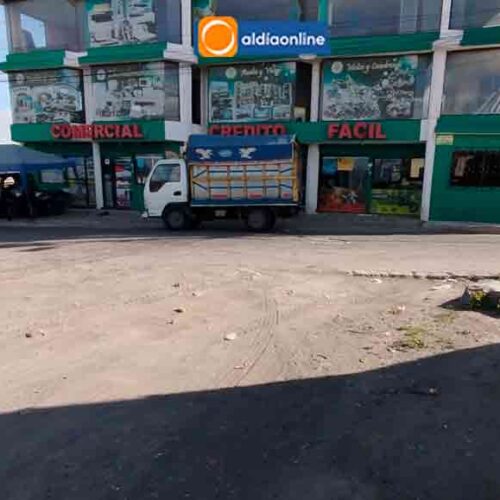 GAD PARROQUIAL  DE GUAYTACAMA FIRMÓ CONTRATO DE VIALIDAD E IMPULSA CUATRO MEJORAS VIALES