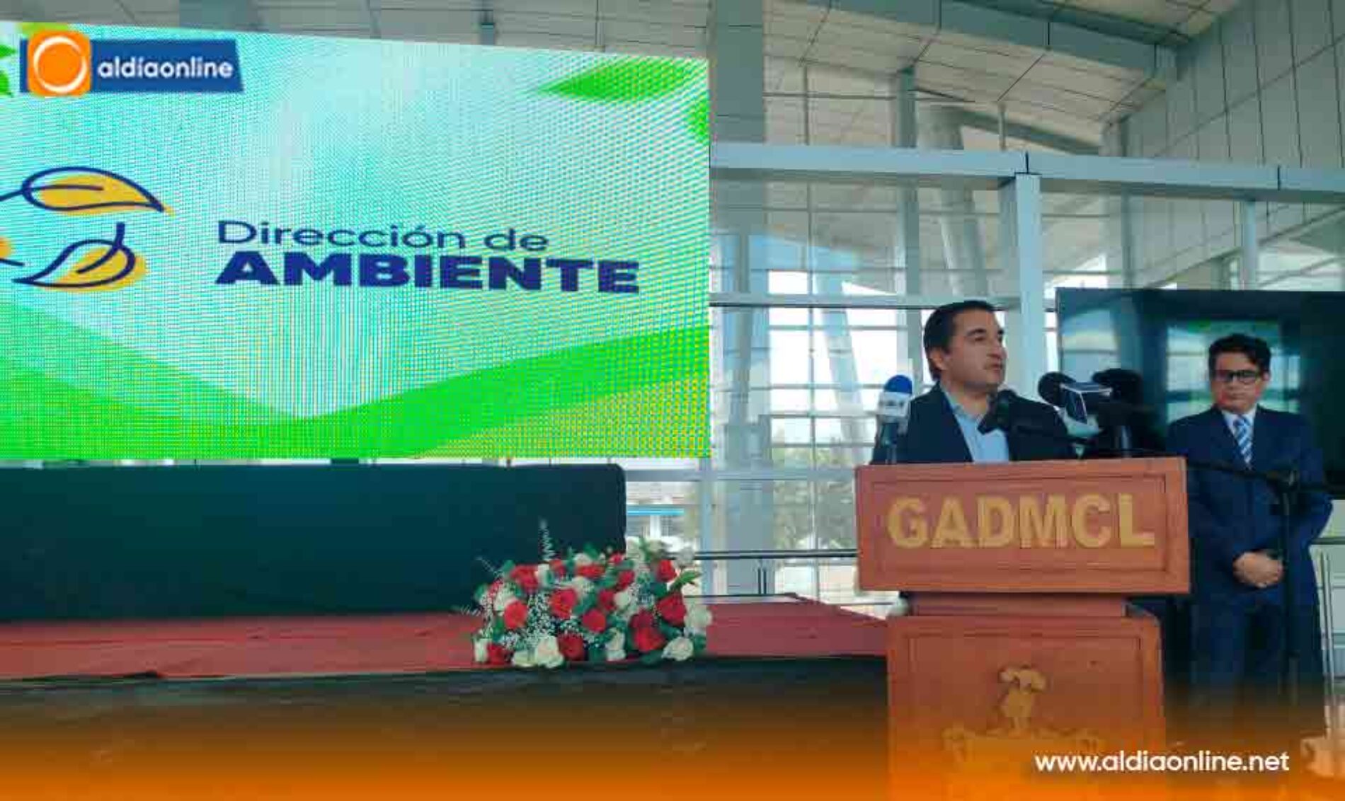 DIRECCIÓN DE AMBIENTE DEL GAD.M LATACUNGA DESARROLLÓ EL ECO-FORO BIENESTAR ANIMAL (Video)