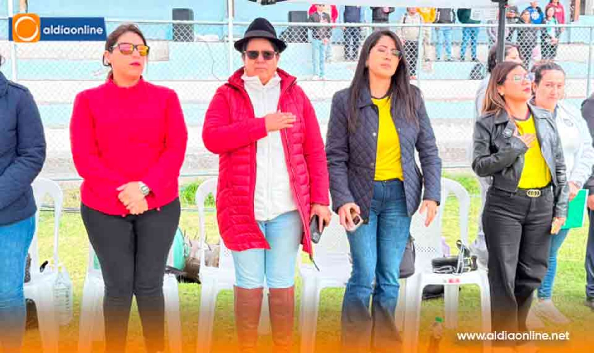PREFECTURA DE COTOPAXI CELEBRA CON DEPORTE EL DÍA DE PADRE A QUIENES CONSTRUYEN UNA  PROVINCIA  (Video)