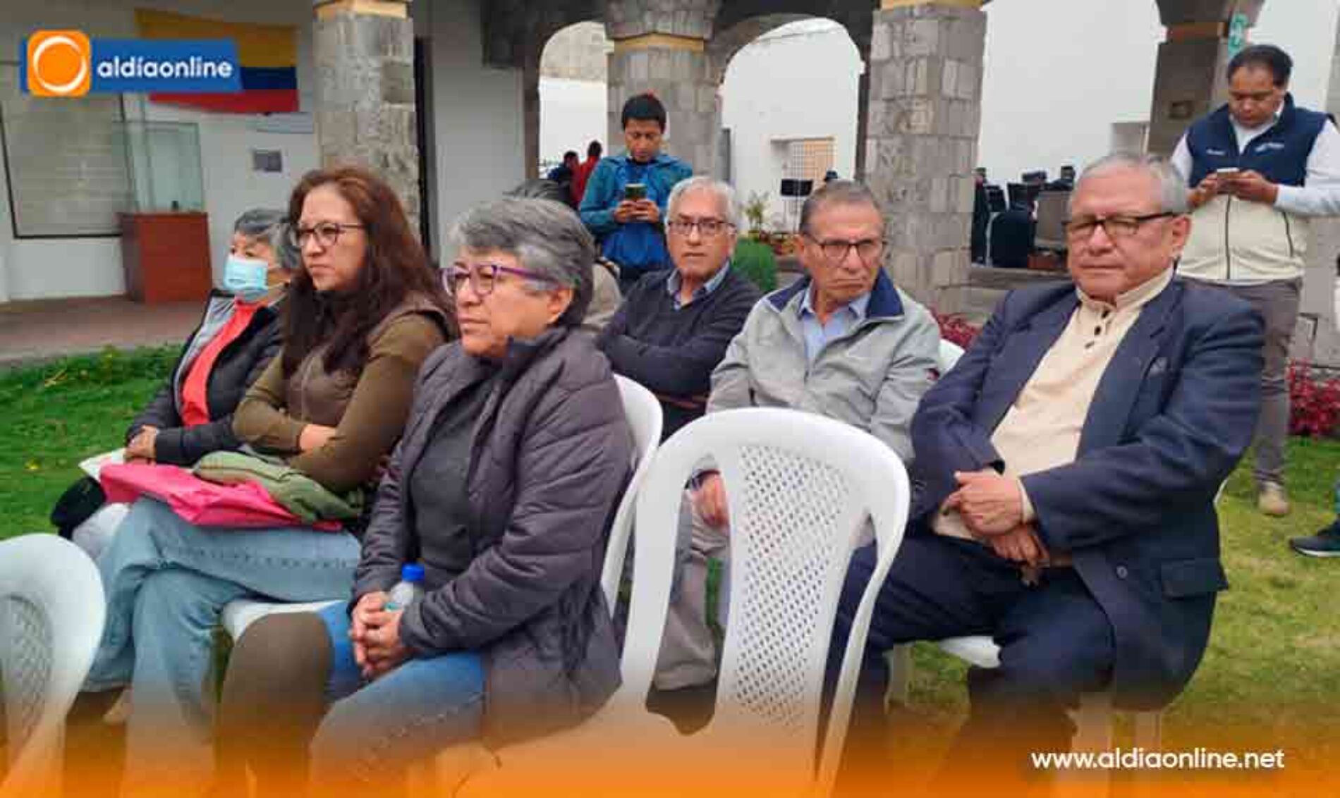 ARTISTA PLÁSTICO LATACUNGUEÑO NELSON ROMÁN ES POSTULADO AL PREMIO NACIONAL EUGENIO ESPEJO (Video)
