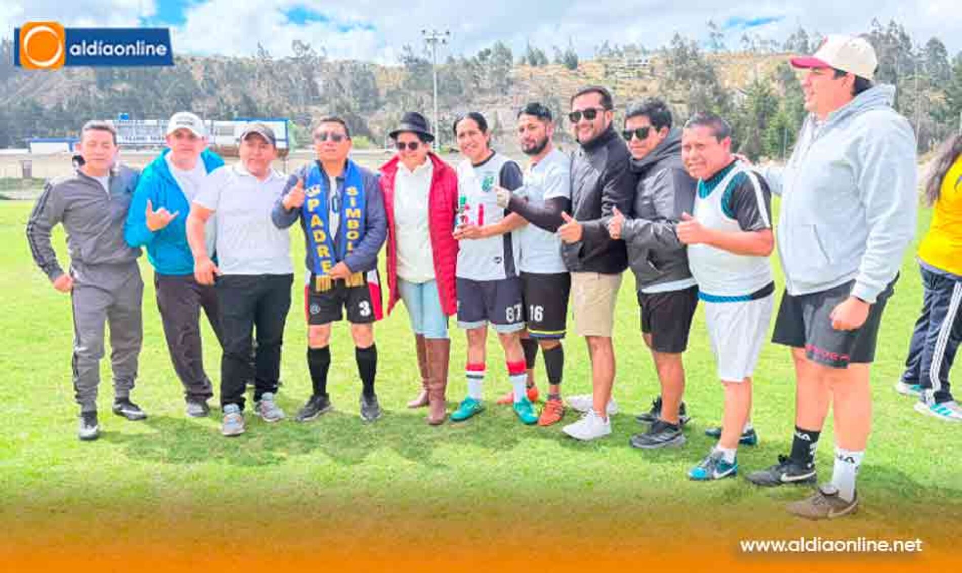 PREFECTURA DE COTOPAXI CELEBRA CON DEPORTE EL DÍA DE PADRE A QUIENES CONSTRUYEN UNA  PROVINCIA  (Video)