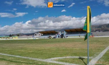 MINISTRA DE EDUCACIÓN Y DEPORTES HIZO ENTREGA ESTADIO DE LIGA CANTONAL DE SAQUISILÍ REPOTENCIADO (Video)