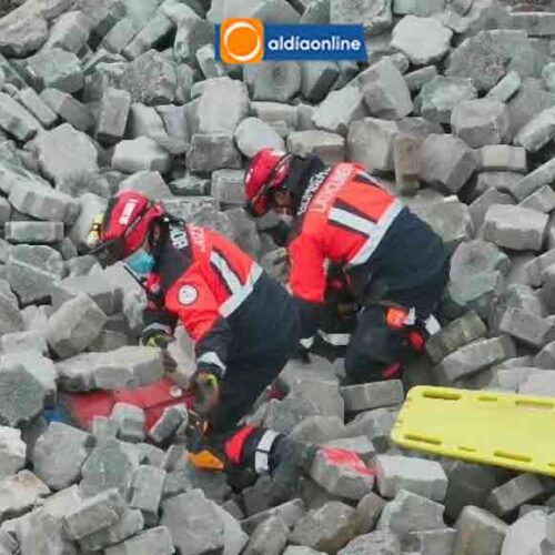 RESCATISTAS Y EL CAN “ARES” DEMOSTRARON SU EFICACIA SIMULACRO NACIONAL ANTE POSIBLE ERUPCIÓN DEL COTOPAXI