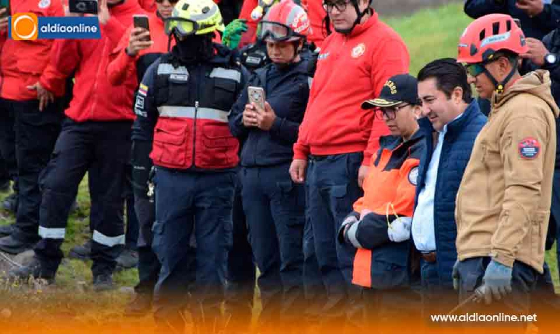 RESCATISTAS Y EL CAN “ARES” DEMOSTRARON SU EFICACIA SIMULACRO NACIONAL ANTE POSIBLE ERUPCIÓN DEL COTOPAXI