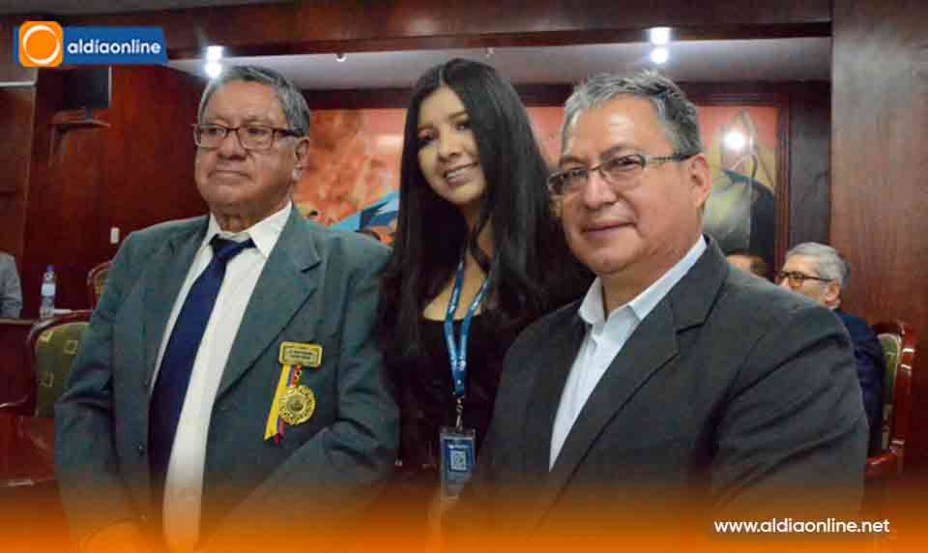 EL SINDICATO DE CHOFERES DE COTOPAXI CELEBRÓ 101 AÑOS DE Y RINDIÓ HOMENAJE A SUS COMPAÑEROS EN SU DÍA CLÁSICO (Video)
