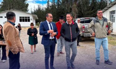 MANCOMUNIDAD GADS PUJILÍ–SAQUISILÍ INCORPORA NUEVA MAQUINARIA PESADA PARA FORTALECER OBRAS